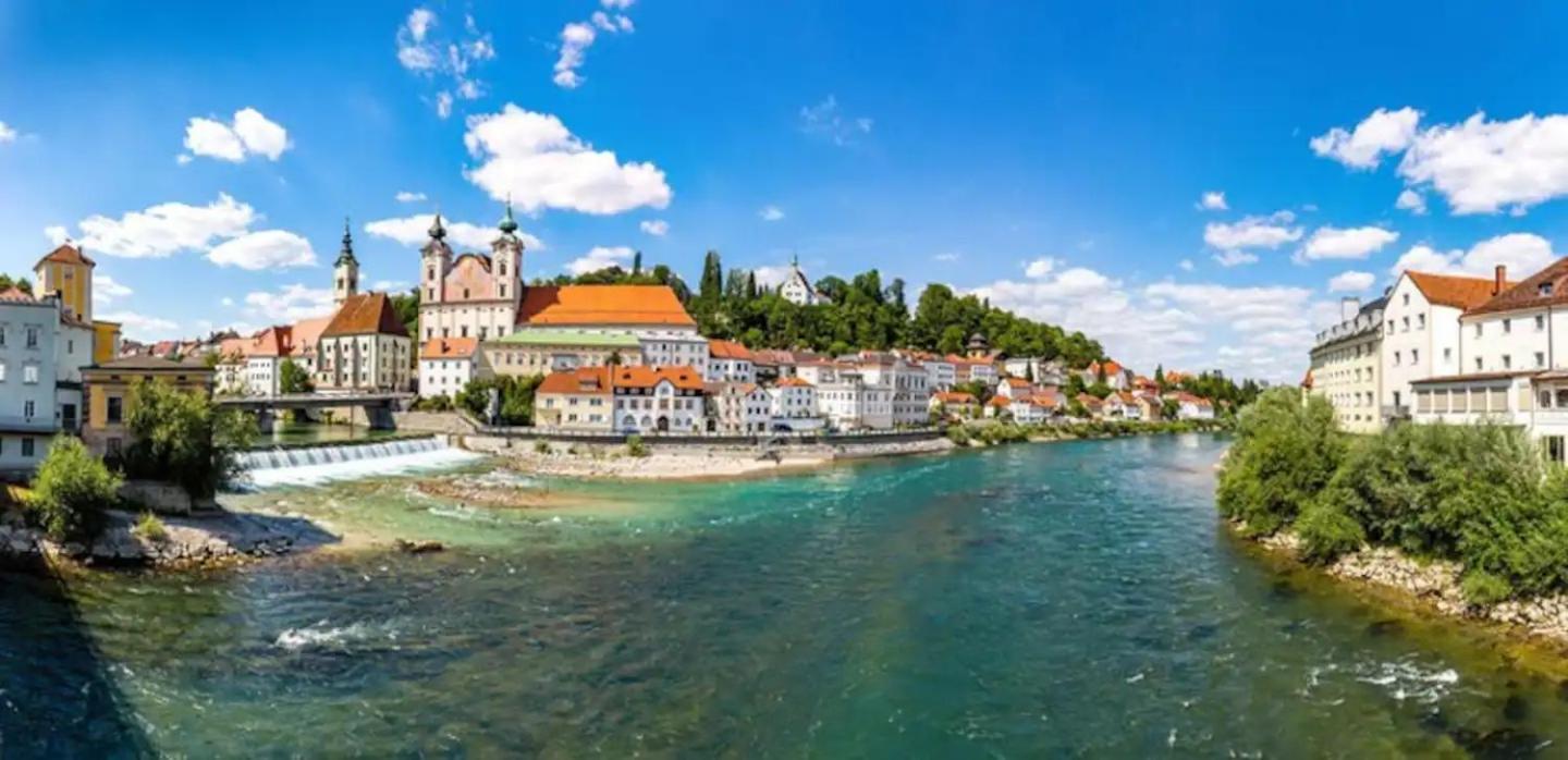 Jugendgaestehaus Studentenwohnheim Steyr Esterno foto